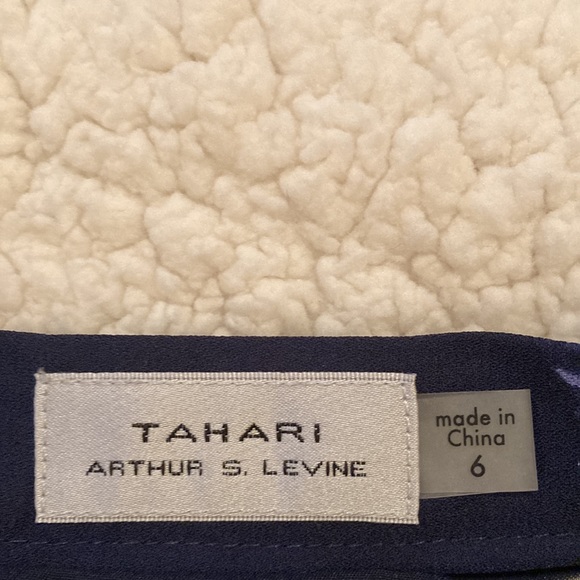 TAHARI Navy Blue Floral Pleated Midi Skirt - Picture 4 of 4